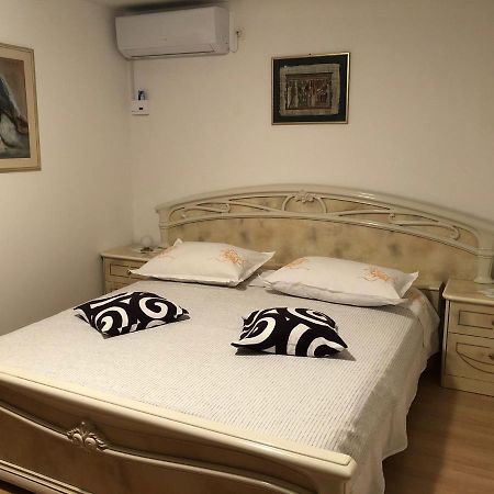 Apartment Danka 오미스 외부 사진