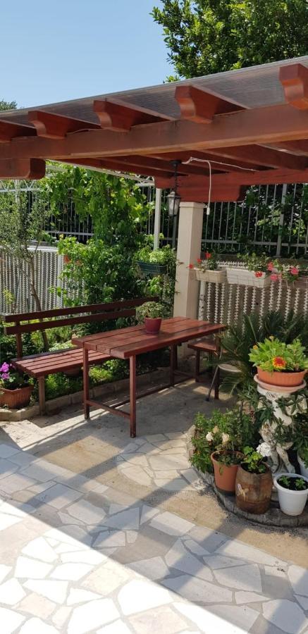 Apartment Danka 오미스 외부 사진