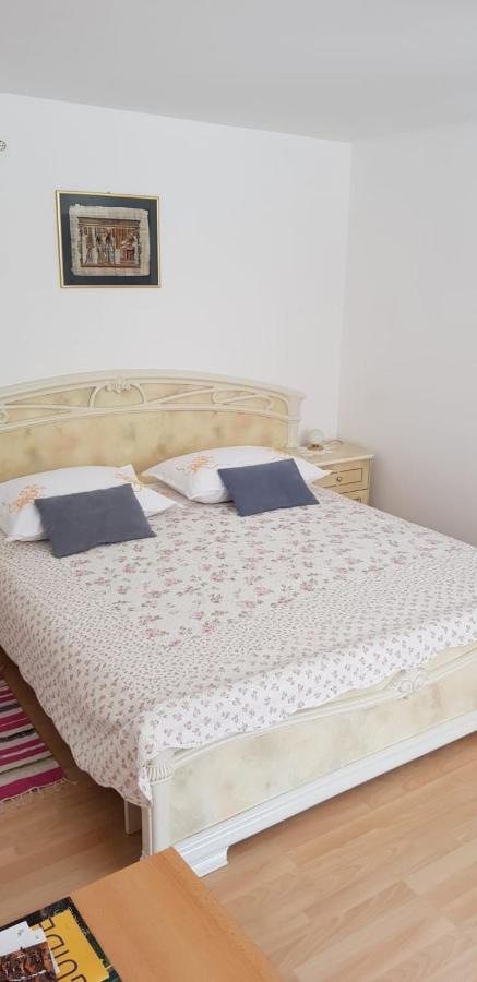 Apartment Danka 오미스 외부 사진